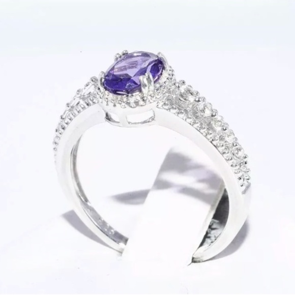 Natural Oval Cut Purple Amethyst Gem Ring, cute Ring, shiny Ring. - Picture 4 of 6